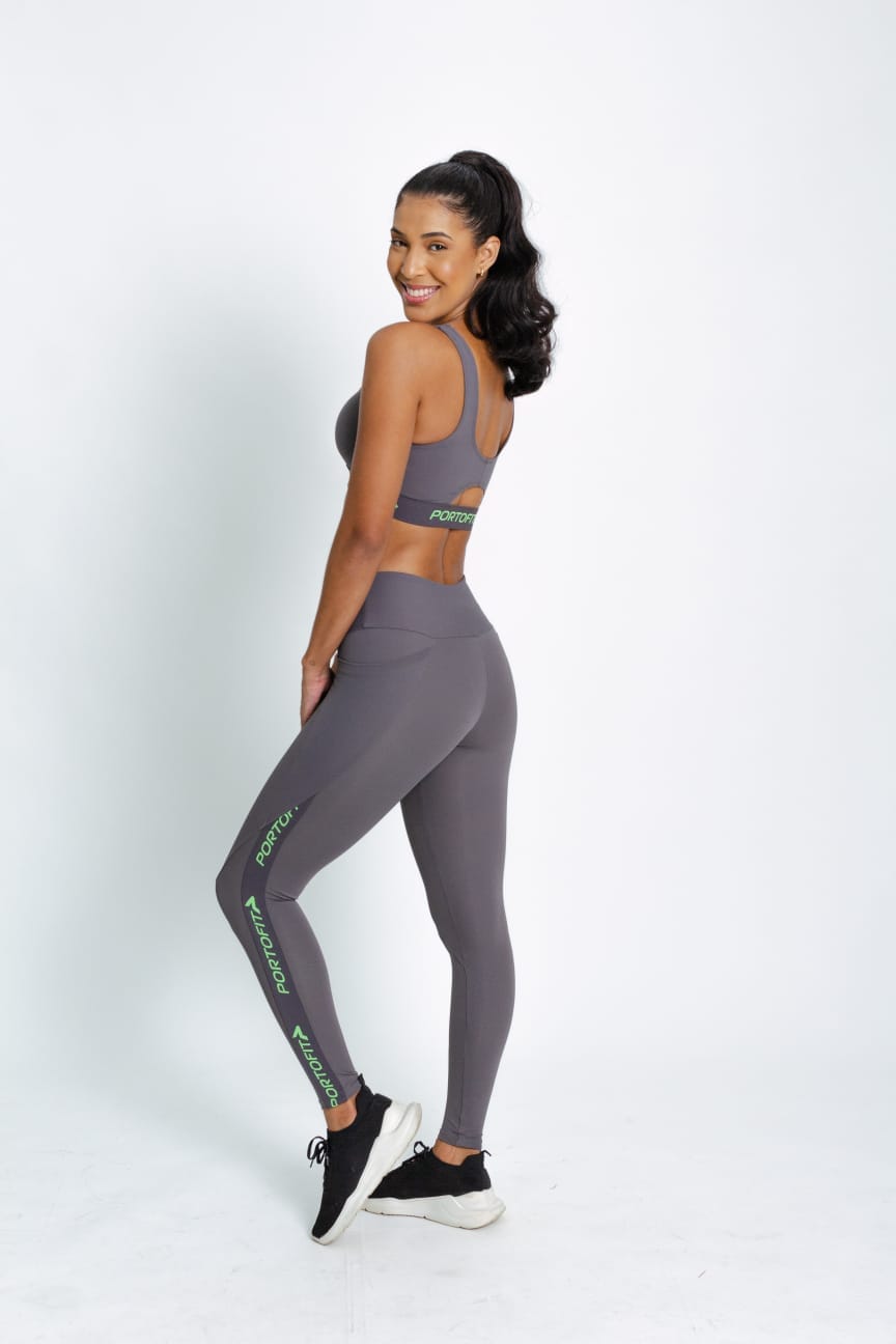 Portofit Fitness Outfits Absolute Crop Top and Legging Set